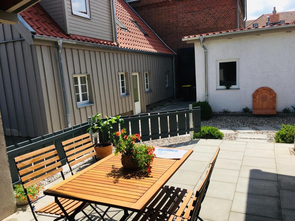 Ferienwohnung C Im Ferienhaus Antika Ratzeburg Exterior foto